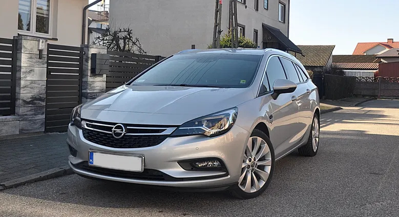 opel Opel Astra cena 42900 przebieg: 136788, rok produkcji 2017 z Myszyniec